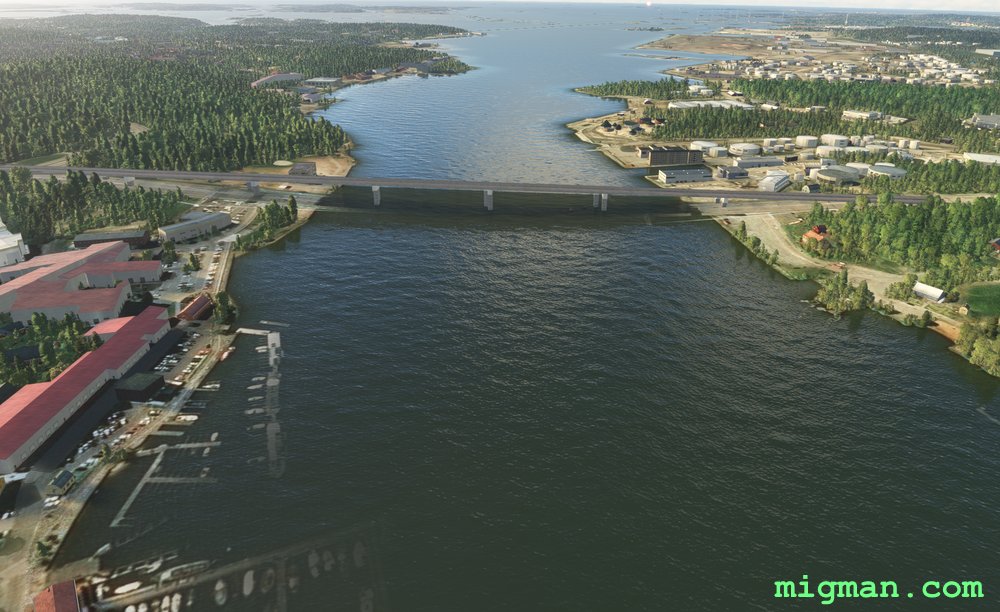 Alvsborgsbro Bridge | Veer right and follow the coast